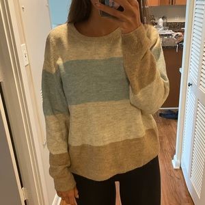 H&M FALL SWEATER!